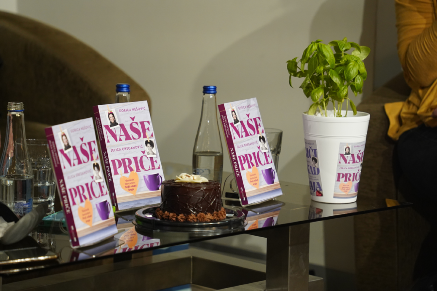 Dug prijateljstvu – održana promocija knjige „Naše priče“ Gorice Nešović i Jelice Greganović